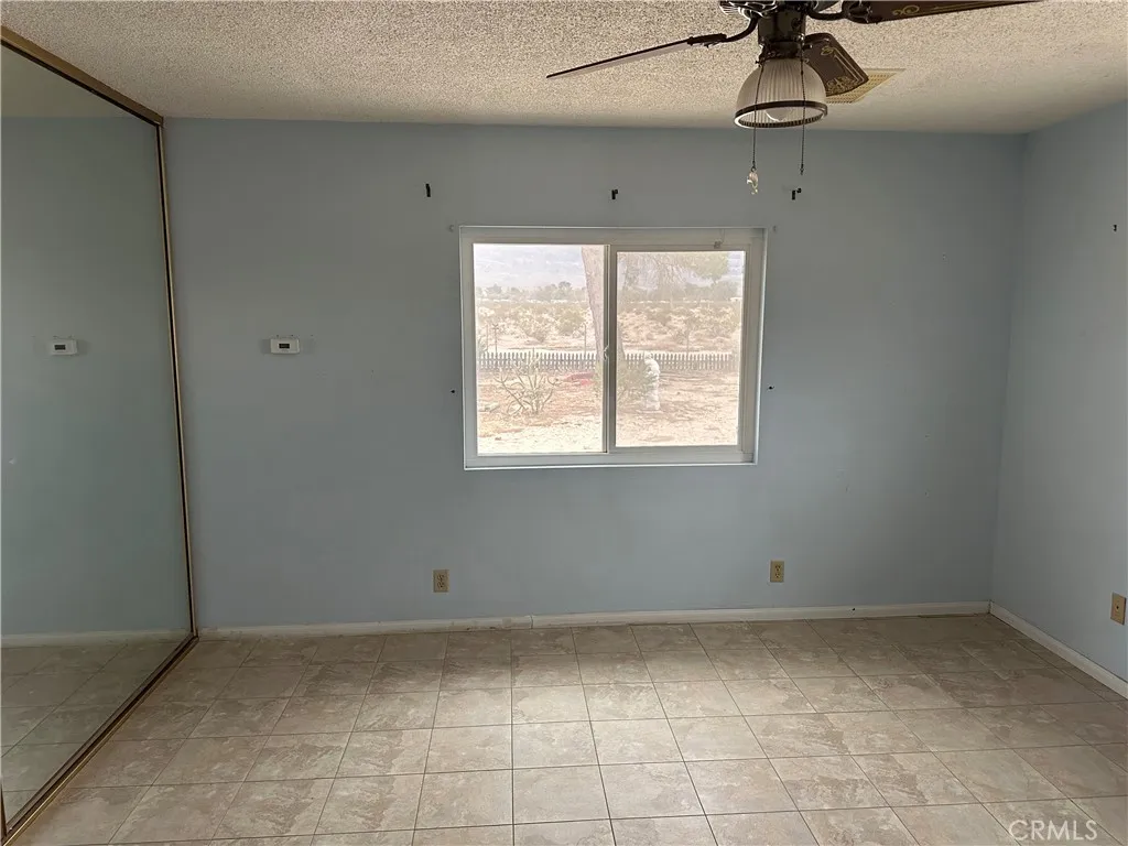 Additional image 17 of 38333 E End Rd, Lucerne Valley, CA 92356