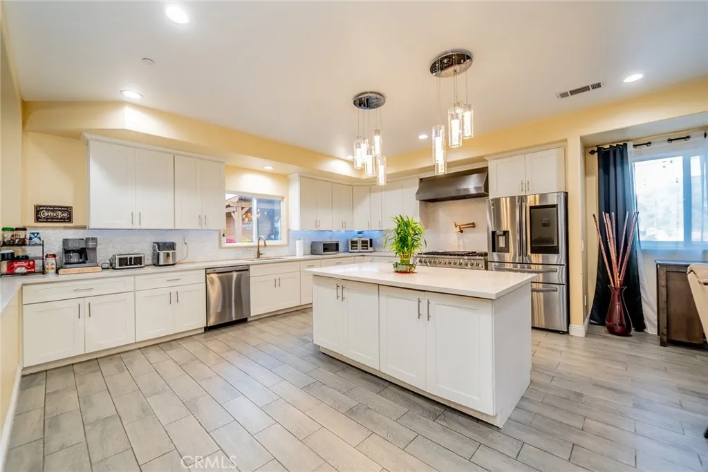 Additional image 11 of 3550 Ridge Line Dr, San Bernardino, CA 92407