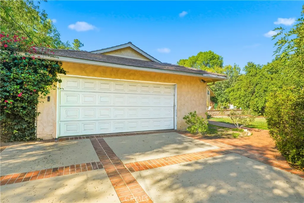 Additional image 5 of 5433 Shirley Avenue, Tarzana, CA 91356