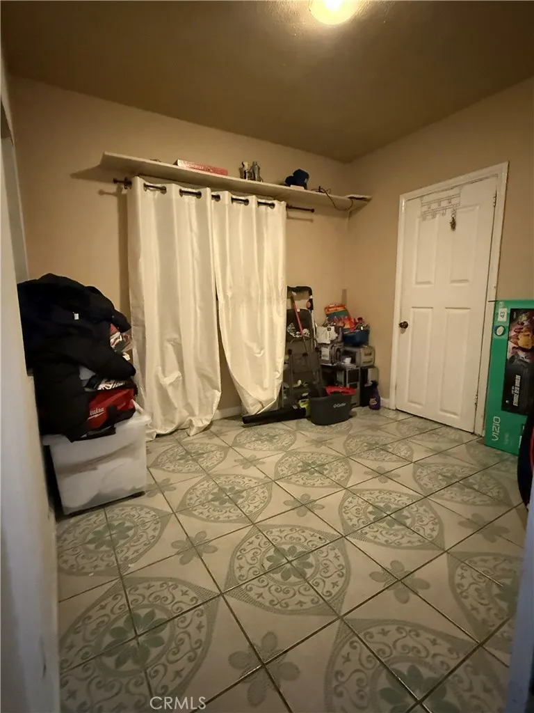 Additional image 36 of 1524 E 75th St, Los Angeles, CA 90001