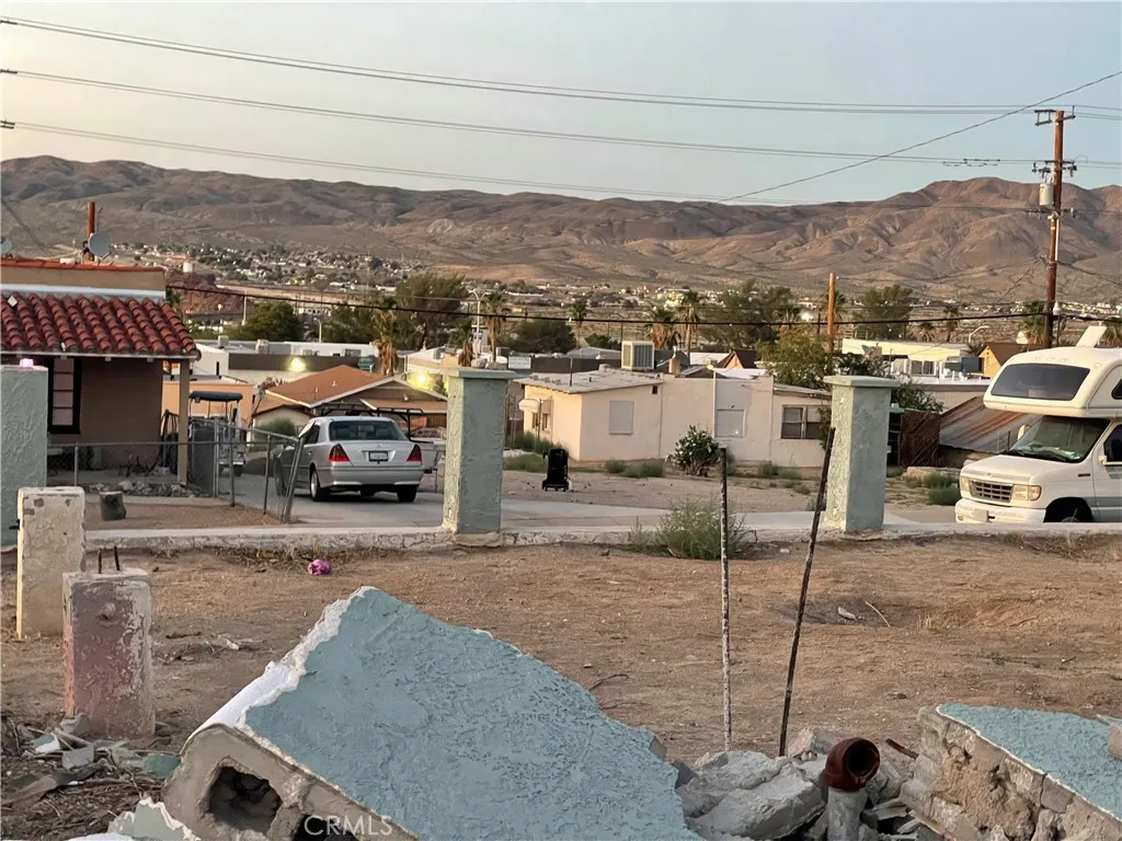 Additional image 53 of 226 E Fredricks St, Barstow, CA 92311