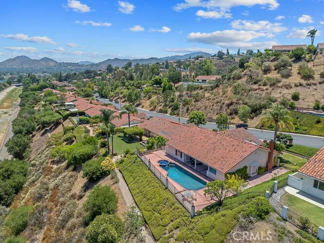 Additional image 62 of 2039 Channelford Road, Westlake Village, CA 91361