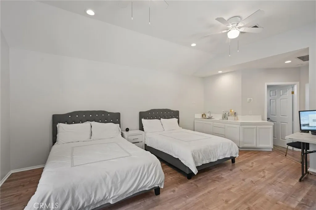 Additional image 25 of 18433 Tarzana Drive, Tarzana, CA 91356