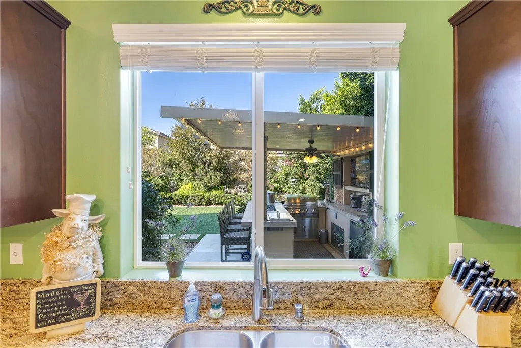 Additional image 107 of 11781 Forsythia St, Jurupa Valley, CA 91752