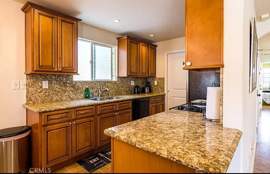 Additional image 12 of 7101 Fallbrook Avenue, West Hills, CA 91307