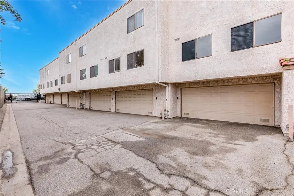 Additional image 73 of 17150 Burbank Boulevard Unit 25, Encino, CA 91316