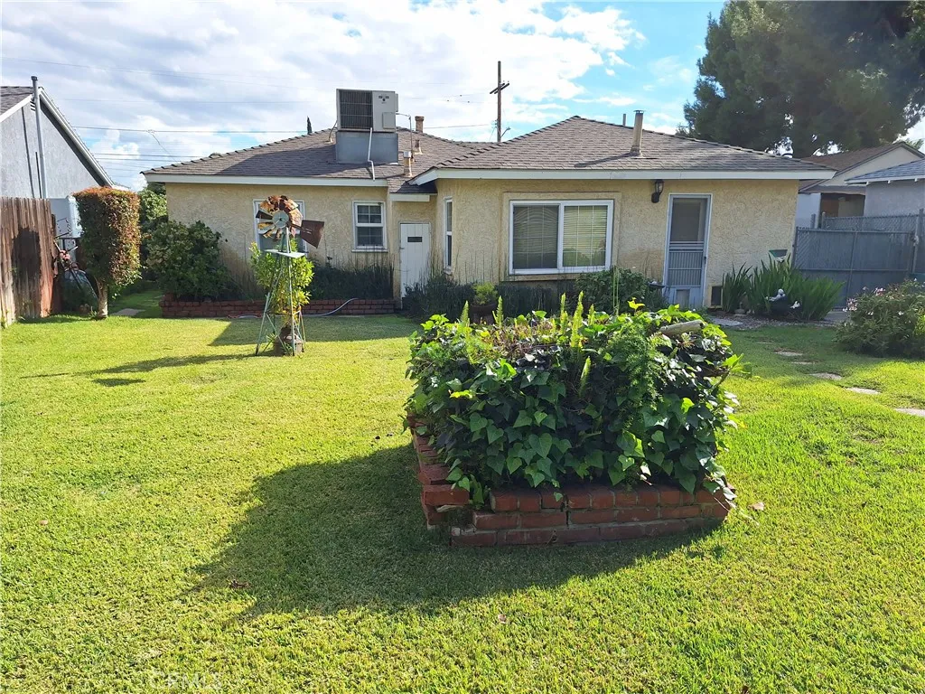 Additional image 14 of 14073 Aztec, Sylmar, CA 91342