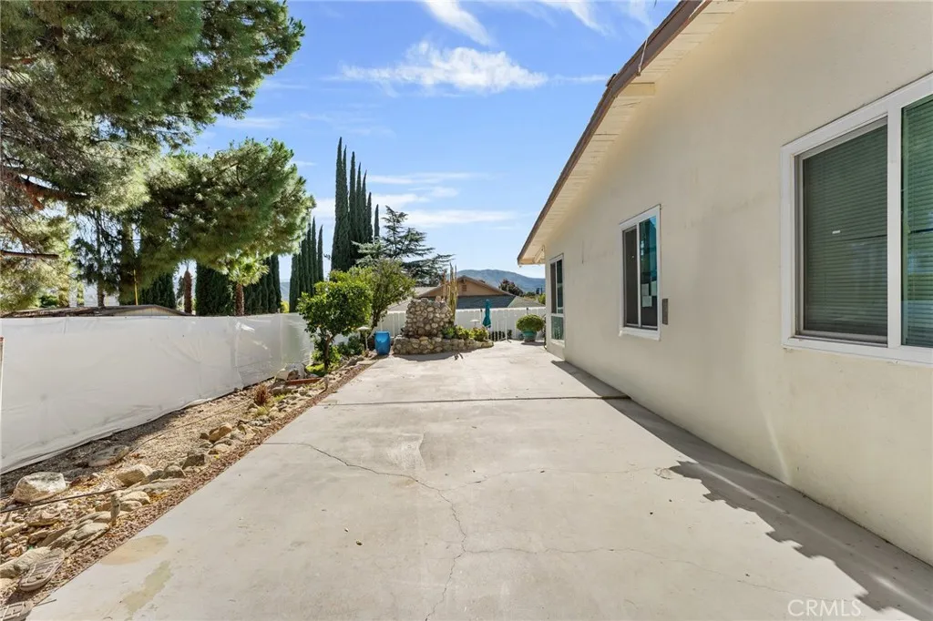 Additional image 70 of 80 E Theodore St, Banning, CA 92220