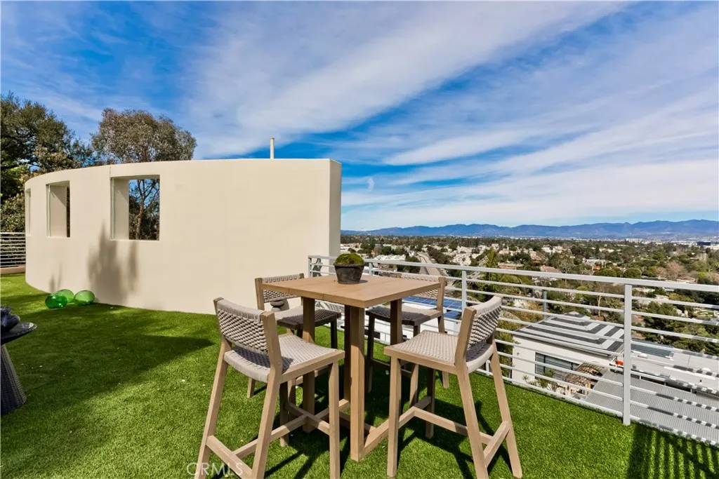 Additional image 80 of 11698 Picturesque, Studio City, CA 91604