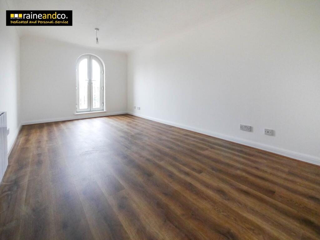 Additional image 13 of Walsingham Close, Hatfield