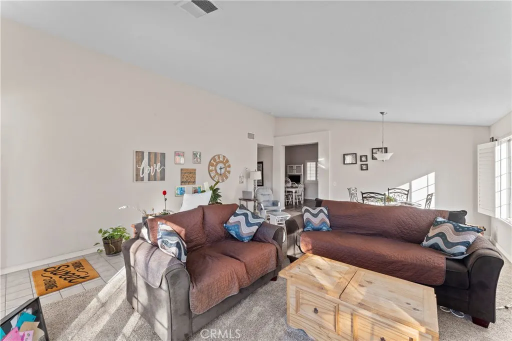 Additional image 10 of 36458 37th Street E, Palmdale, CA 93550