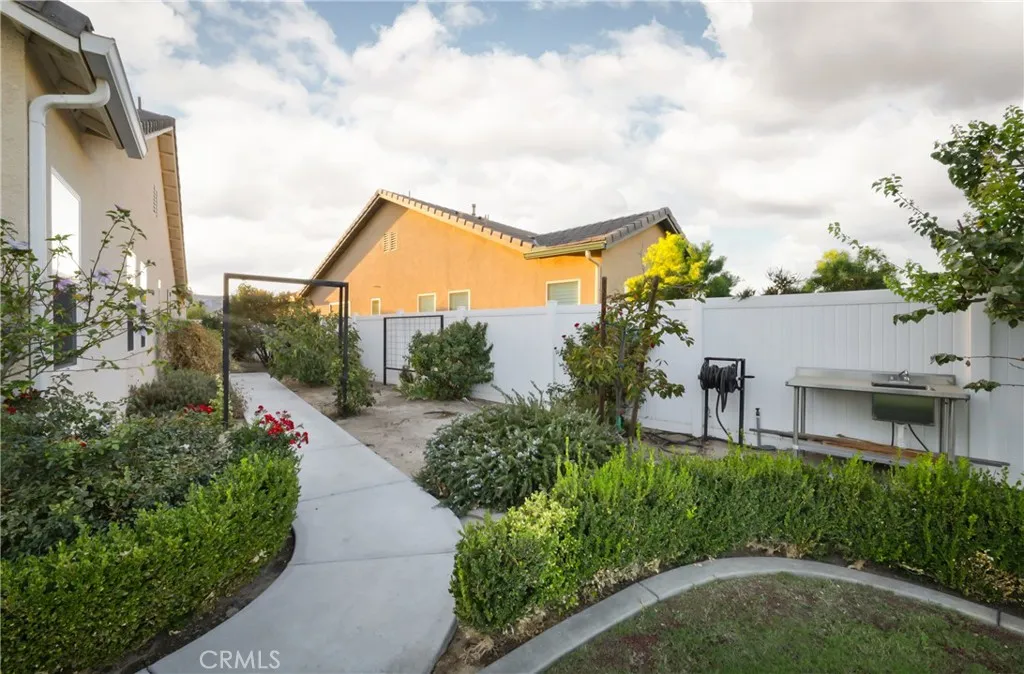 Additional image 34 of 2228 Swanfield Way, Bakersfield, CA 93311