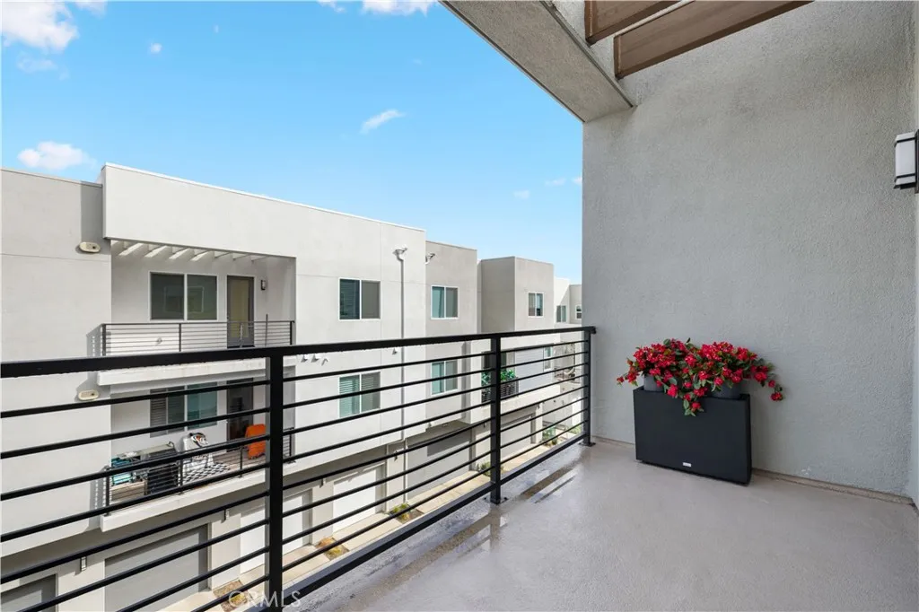 Additional image 70 of 27227 Diamond Peak Lane Unit 301, Valencia, CA 91381