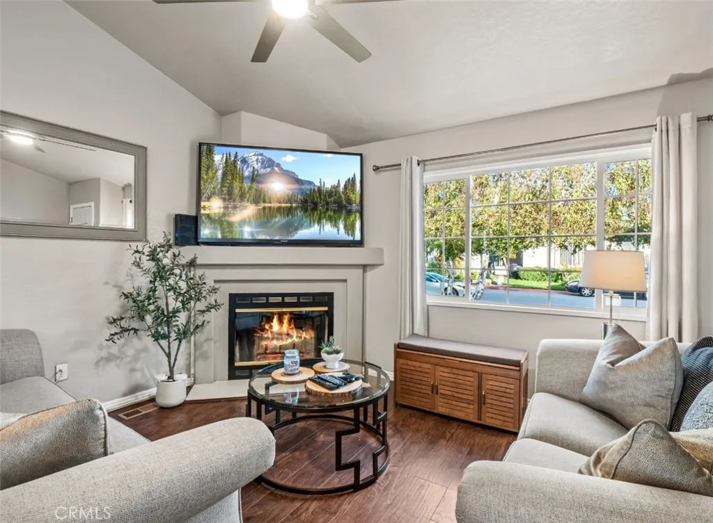 Additional image 35 of 27807 Sunrise Ln, Canyon Country, CA 91351