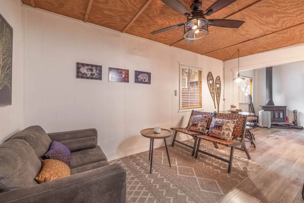 Additional image 41 of 271 Leonard Ln, Sugarloaf, CA 92386