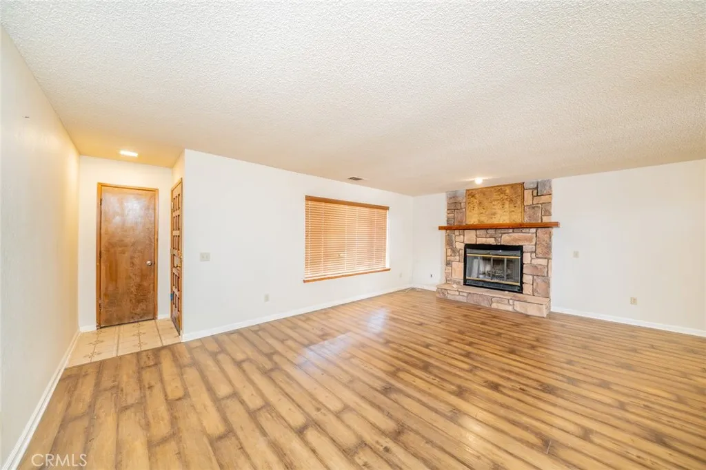 Additional image 6 of 3818 Sunnyslope Road, Phelan, CA 92371