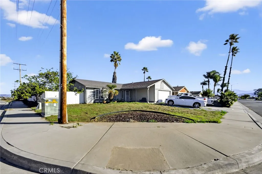 Additional image 2 of 498 Serrana Rd, Perris, CA 92570