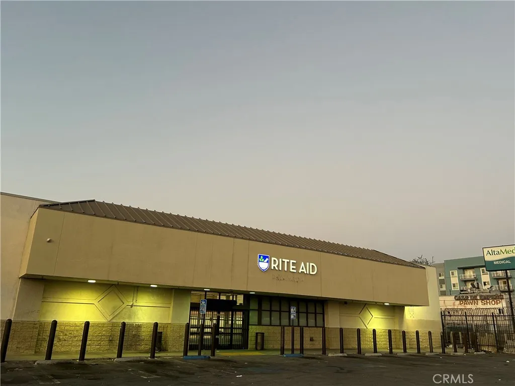 1524 E 75th St, Los Angeles, CA 90001