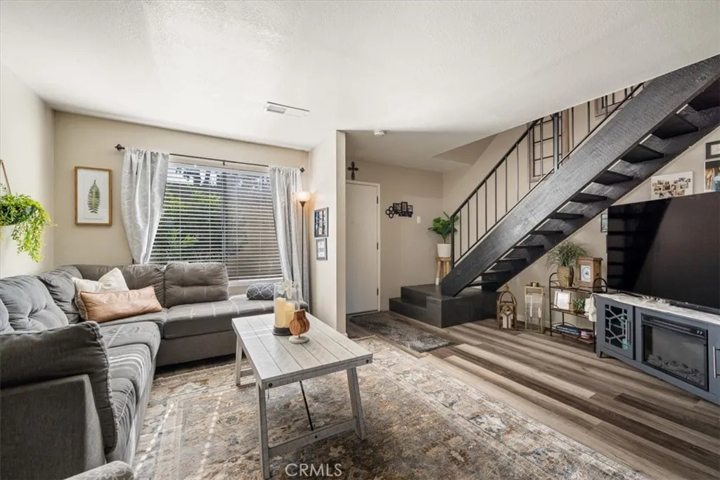 Additional image 5 of 1321 N Bradley Rd Unit 20, Santa Maria, CA 93454