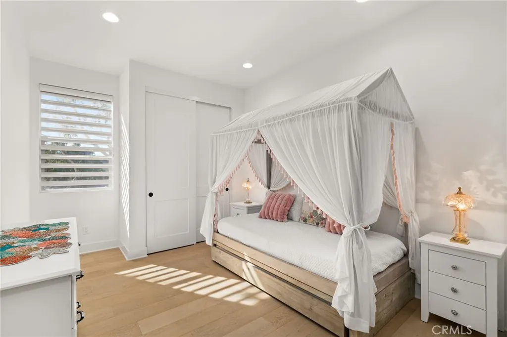 Additional image 12 of 2127 Cresta Dr, Newport Beach, CA 92660