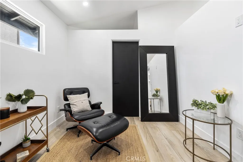 Additional image 21 of 530 W Cypress St, Compton, CA 90220