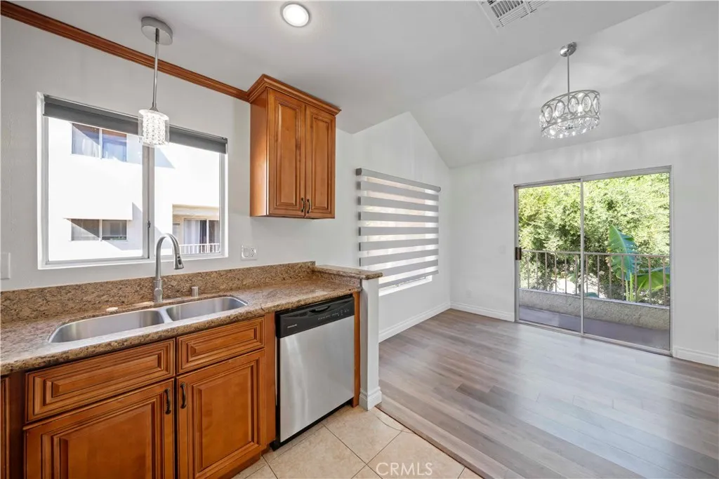 Additional image 29 of 12411 Osborne Street Unit 106, Pacoima, CA 91331