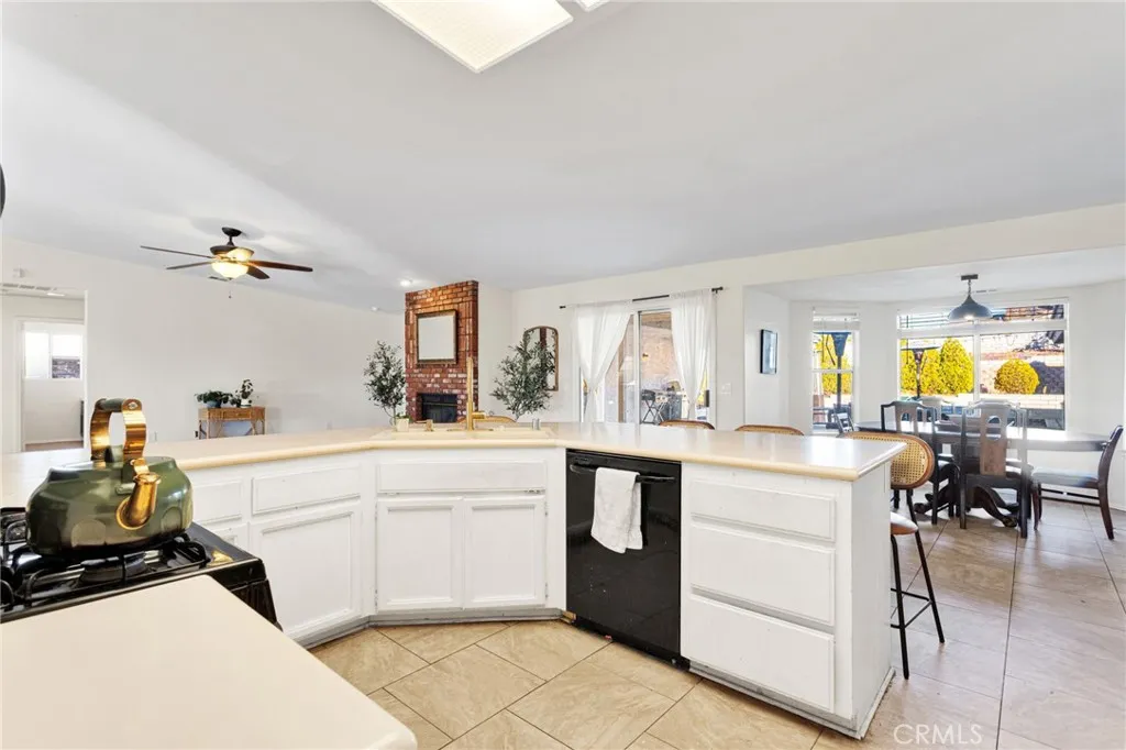 Additional image 93 of 20125 Eyota Rd, Apple Valley, CA 92308