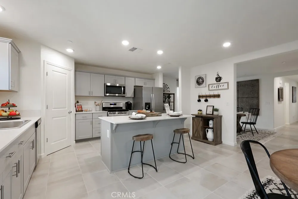 Additional image 30 of 642 Stephanie Drive Unit 56 B1, Merced, CA 95348