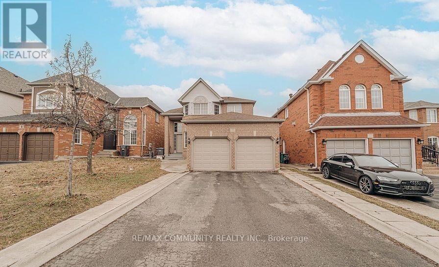 Property image for 10 SQUIRRELTAIL WAY|Brampton (Sandringham-Wellington), Ontario L6R1X4