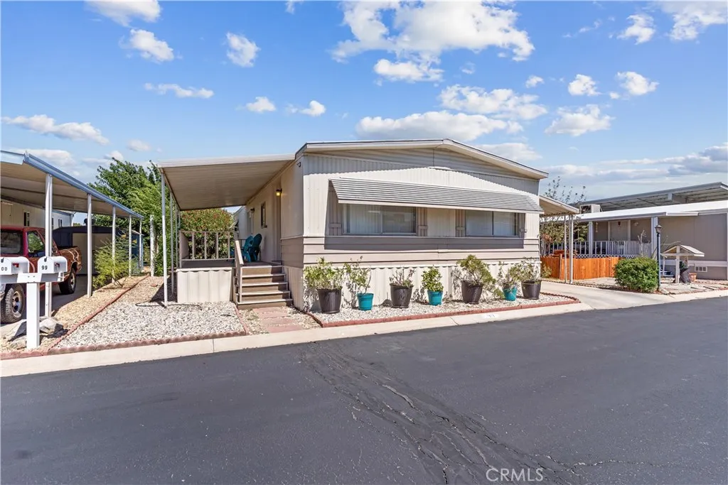 Additional image 5 of 13393 Mariposa Rd #99, Victorville, CA 92395