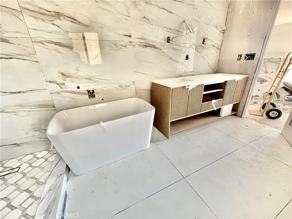 Additional image 44 of 28832 Top Of The World Dr, Laguna Beach, CA 92651