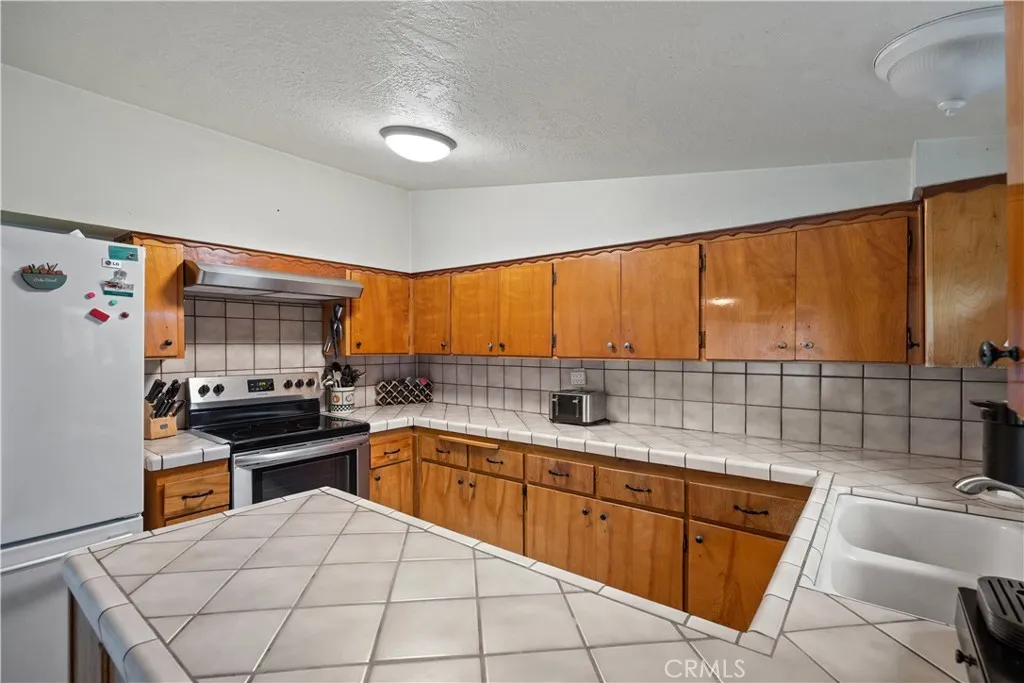 Additional image 69 of 375 F Street, Tehama, CA 96090