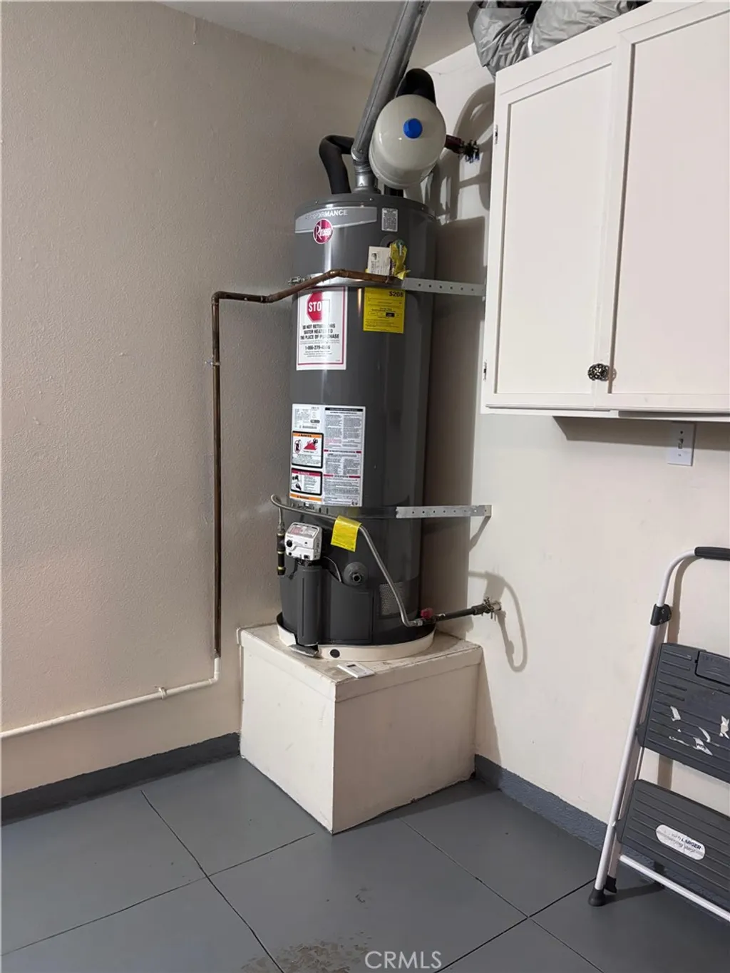 560 Coudures Way, Perris, CA 92571