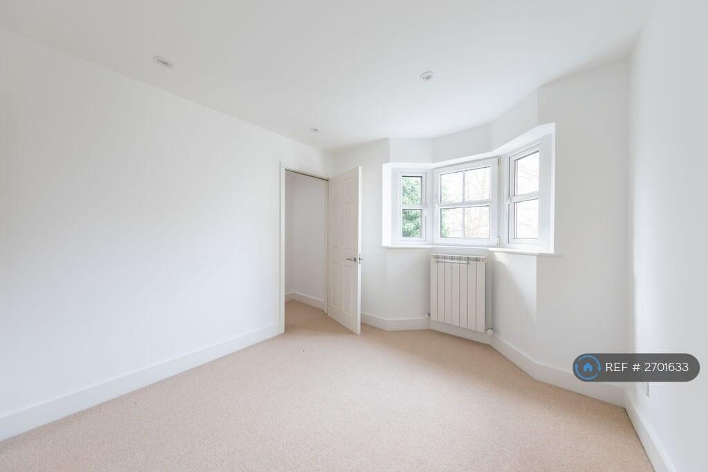 Additional image 18 of Burleigh Road, St. Albans, AL1