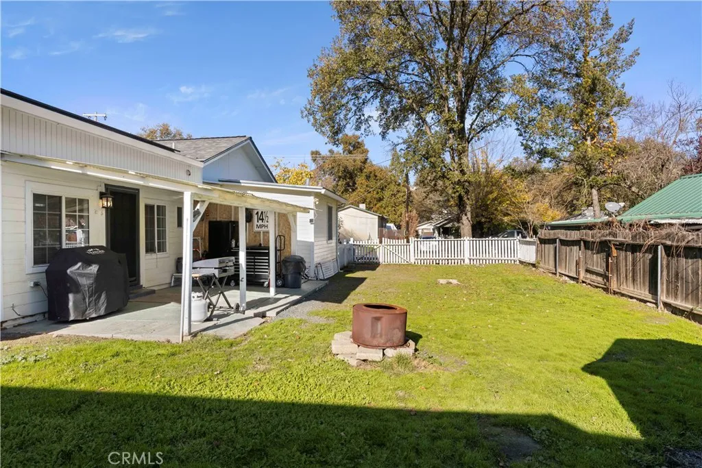 Additional image 102 of 110 S Russell St, Lakeport, CA 95453