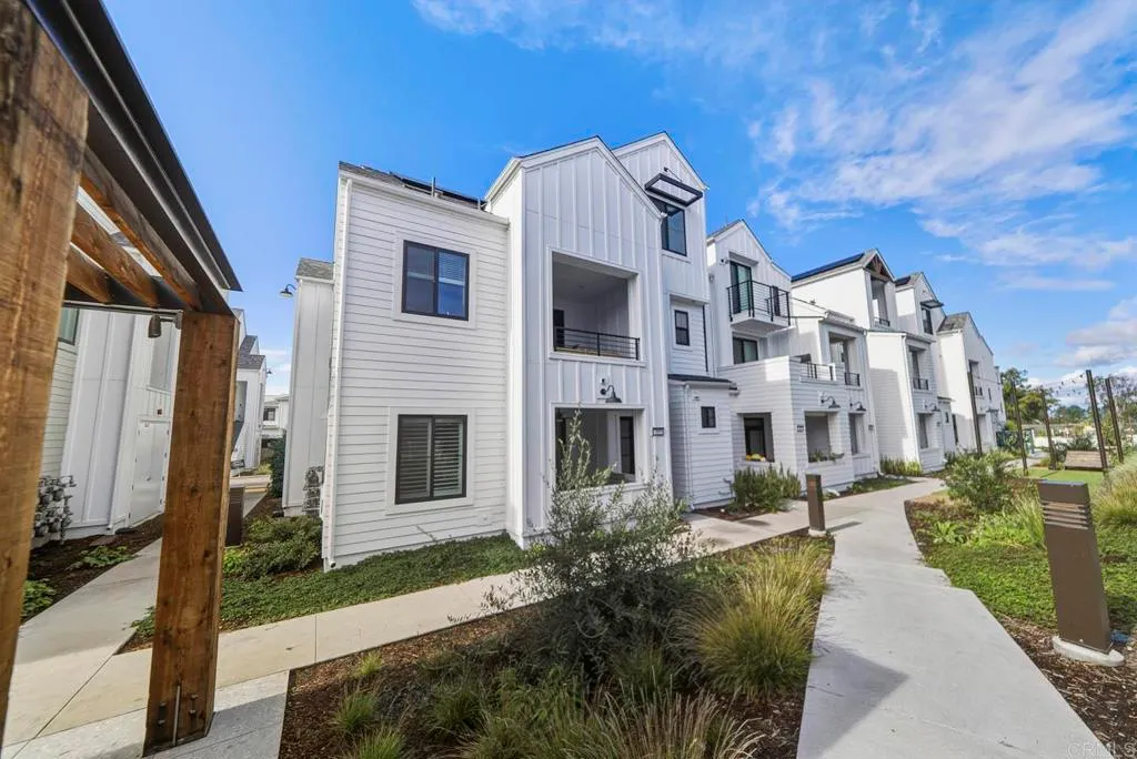 Additional image 75 of 1603 San Remo Place Unit 105, Encinitas, CA 92024