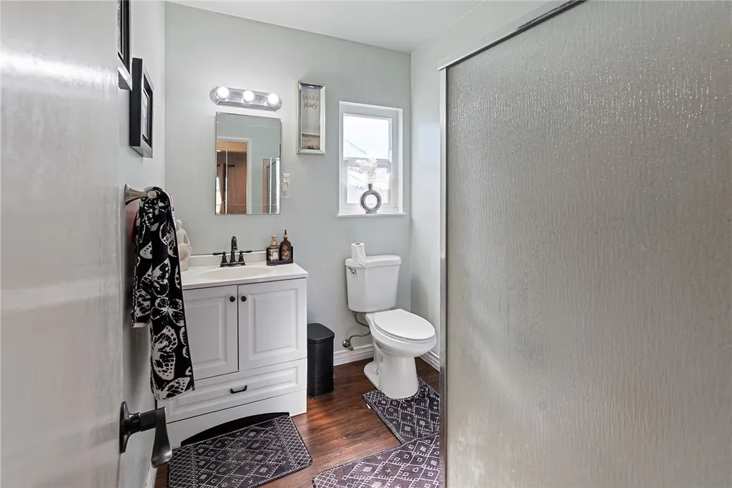 Additional image 14 of 255 W Valencia St, Rialto, CA 92376