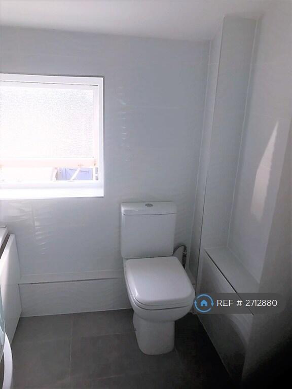 Additional image 10 of Catherine Street, St. Albans, AL3