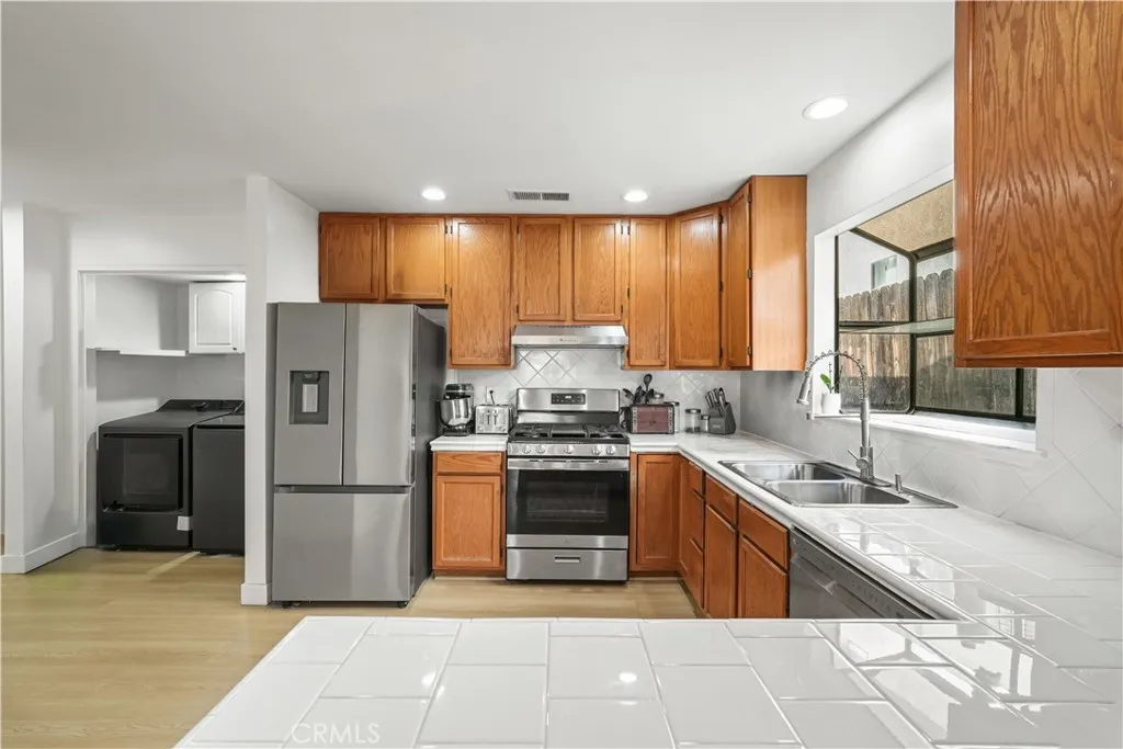 Additional image 33 of 30257 Trellis Rd, Val Verde, CA 91384