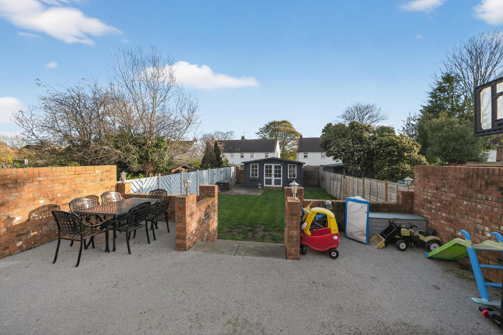 Additional image 18 of Nuns Lane, St. Albans, AL1