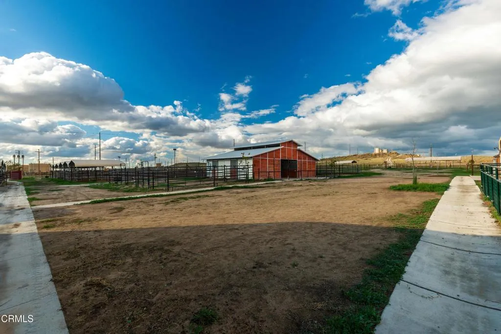 Additional image 124 of 102 Anna Lane, Bakersfield, CA 93308