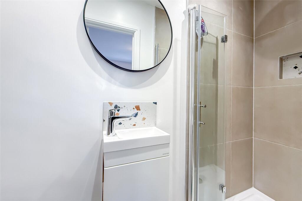 Additional image 9 of Folly Avenue, St. Albans, Hertfordshire, AL3