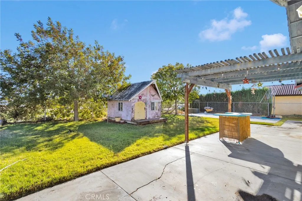Additional image 79 of 27325 Strawberry Ln, Helendale, CA 92342