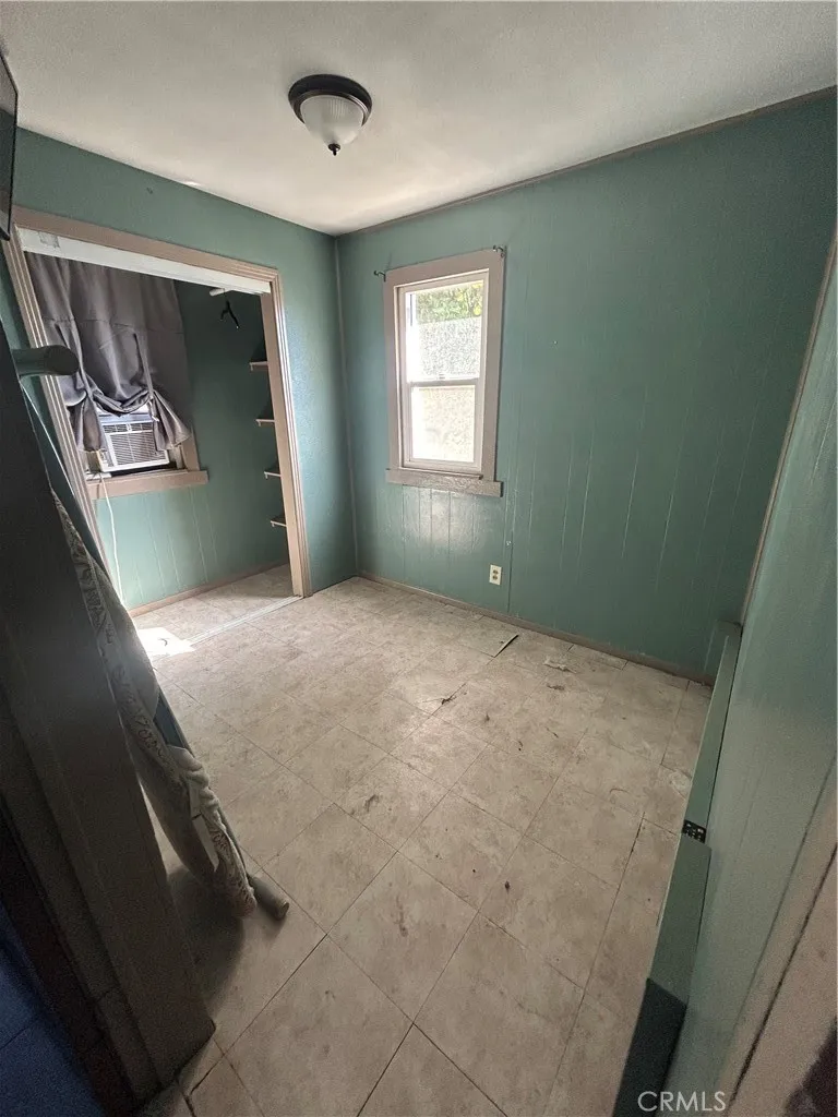 Additional image 66 of 467 W G Street, Colton, CA 92324