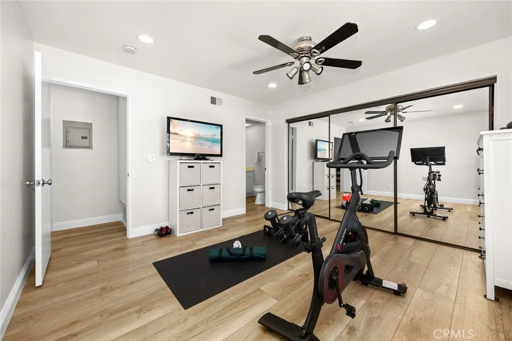 Additional image 23 of 154 N Meridith Avenue Unit 8, Pasadena, CA 91106