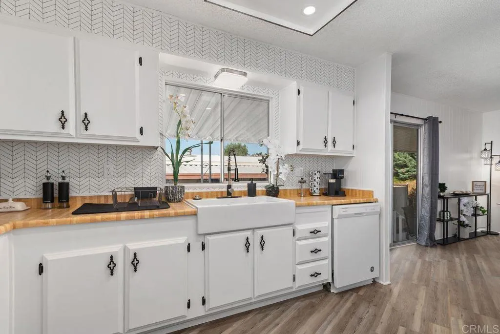 Additional image 57 of 155 Las Flores Drive Unit 25, San Marcos, CA 92069