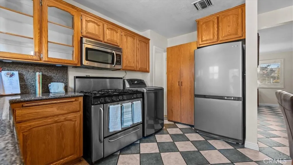 Additional image 32 of 1455 N J St, San Bernardino, CA 92411