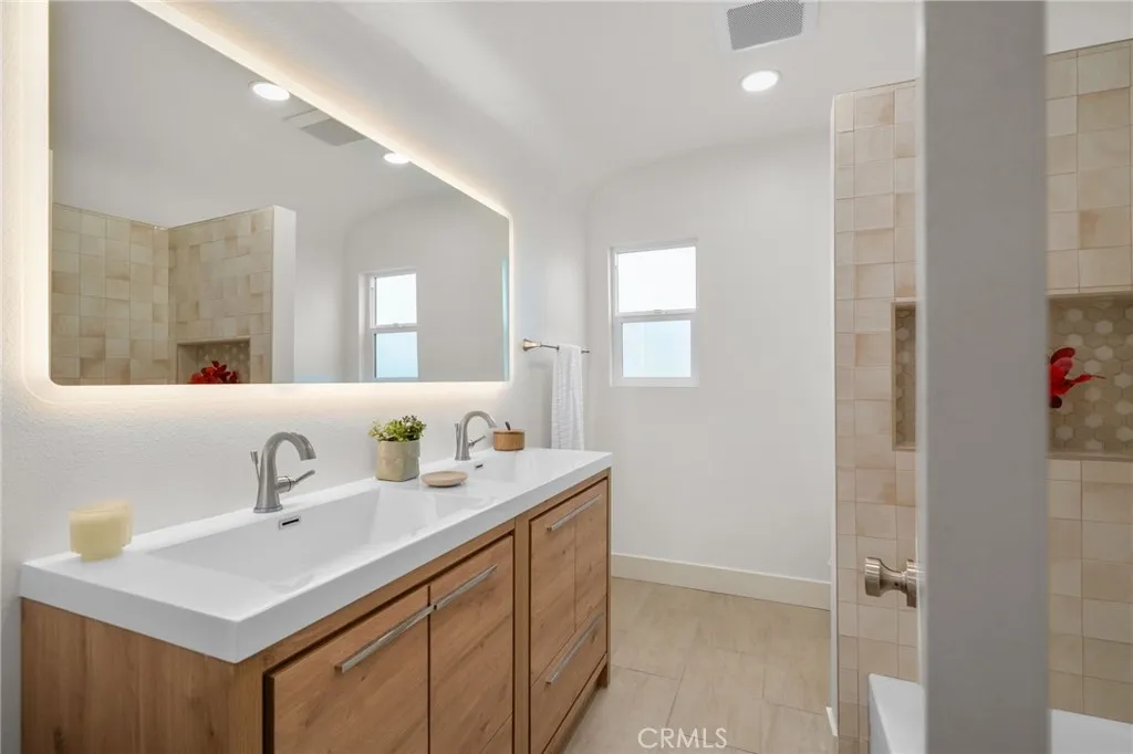 Additional image 51 of 3477 Floresta Ave, Los Angeles, CA 90043