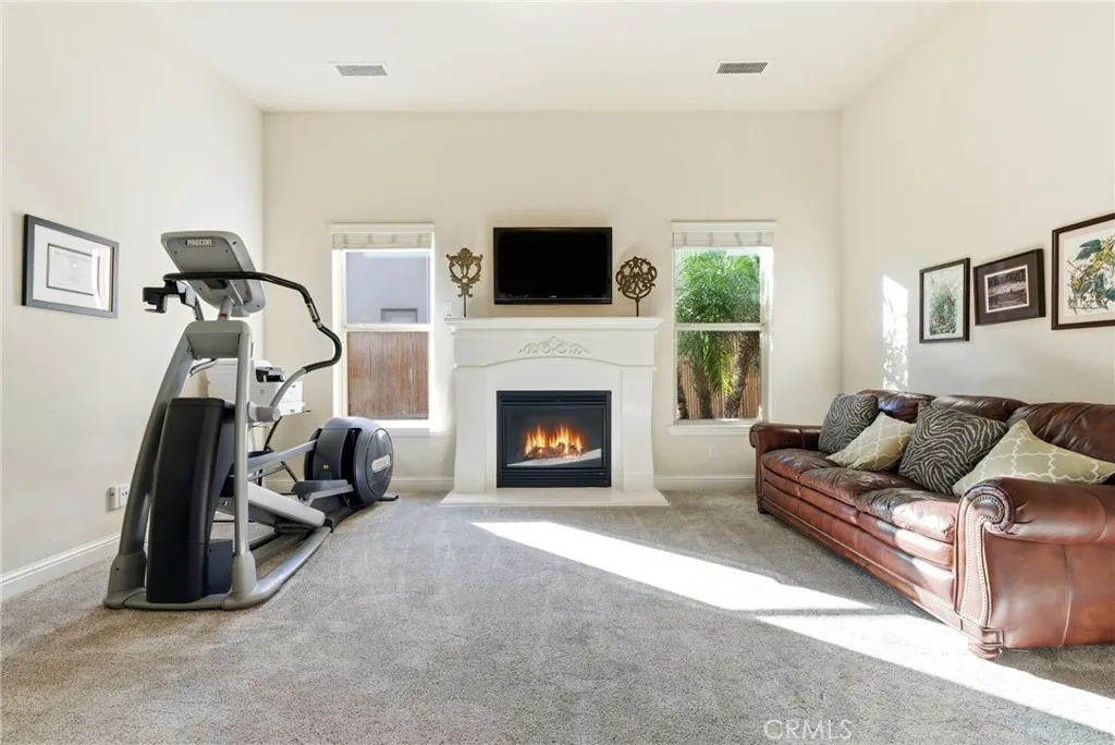 Additional image 93 of 170 W Pioneer Way, Hanford, CA 93230