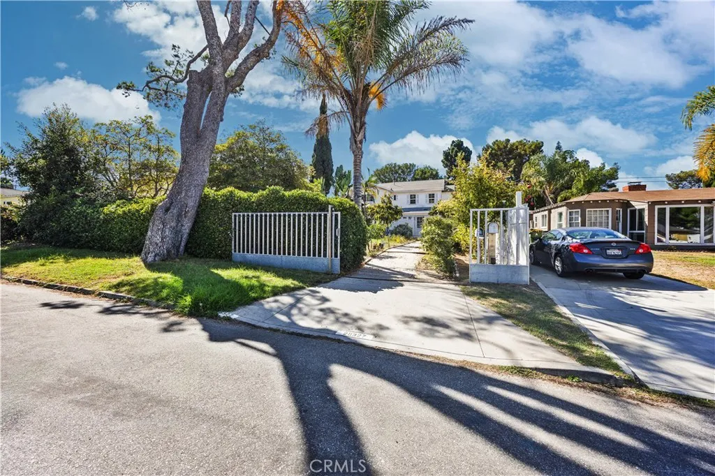 Additional image 89 of 26327 Athena Ave, Harbor City, CA 90710